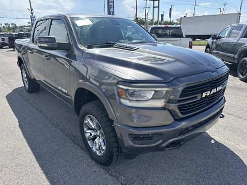 Used 2020 RAM 1500 Laramie w/ Sport Appearance Package AWD/4WD image 3