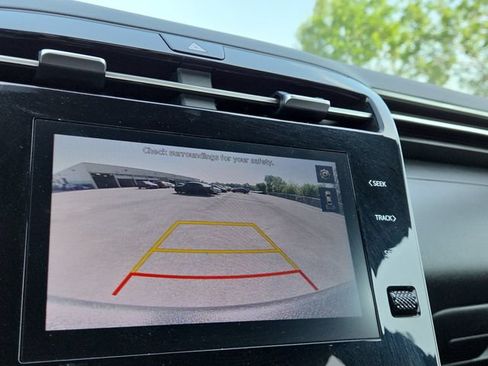 Certified 2022 Hyundai Santa Cruz SEL Premium AWD/4WD image 11
