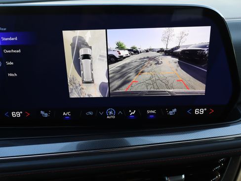 Used 2025 Chevrolet Suburban RST w/ Comfort Package image 29