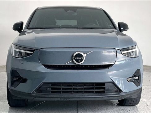 Used 2023 Volvo C40 P8 Recharge Plus w/ Climate Package AWD/4WD image 3