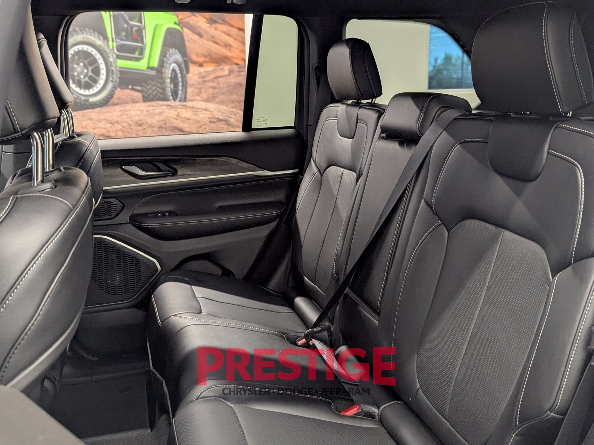 New 2026 Jeep Grand Cherokee Limited AWD/4WD image 23