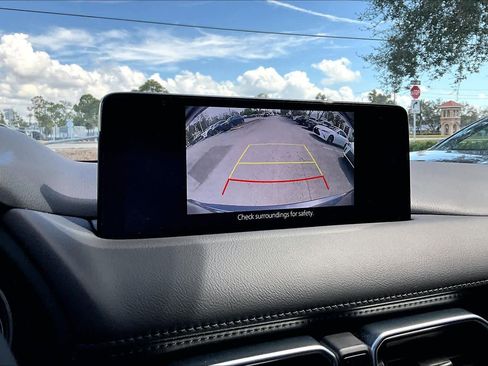 Used 2023 MAZDA CX-5 Carbon Edition image 25