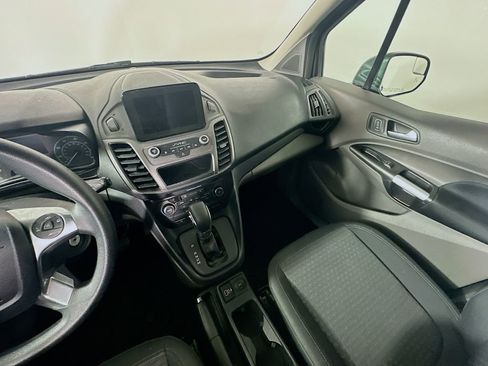 Used 2022 Ford Transit Connect XLT FWD image 11