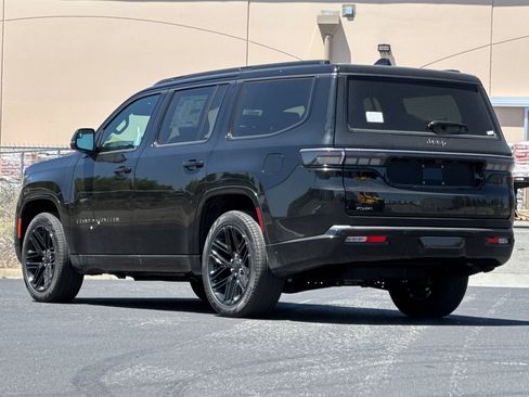 New 2026 Jeep Grand Wagoneer Limited AWD/4WD image 5
