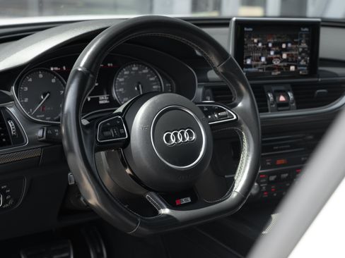 Used 2017 Audi S6 Premium Plus w/ S6 Sport Package AWD/4WD image 11