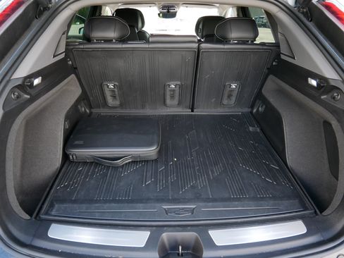 Certified 2025 Cadillac Optiq Sport 2 w/ LPO, Floor Liner Package AWD/4WD image 16