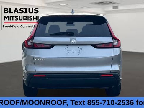 Used 2023 Honda CR-V EX image 5