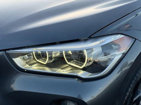 Used 2016 BMW X1 xDrive28i AWD/4WD image 9