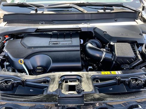 Certified 2025 Land Rover Discovery Sport S AWD/4WD image 28