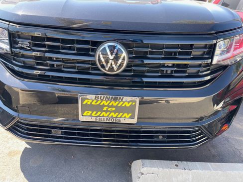 Used 2022 Volkswagen Atlas SEL R-Line image 42