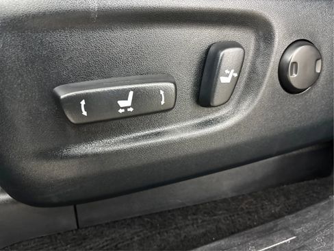 Used 2022 Toyota 4Runner SR5 image 25