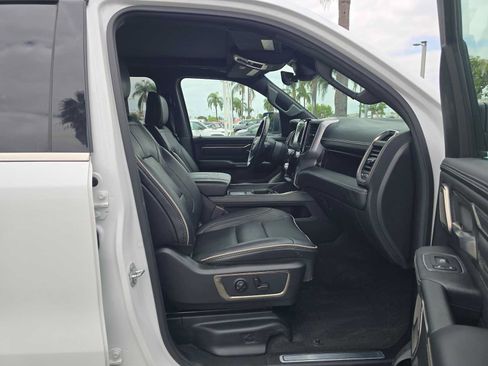 Used 2019 RAM 1500 Limited AWD/4WD image 10