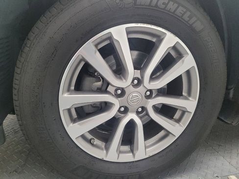 Used 2015 Nissan Pathfinder SL w/ Trailer Tow Package image 31