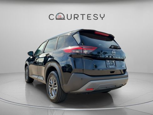 Certified 2023 Nissan Rogue S image 5