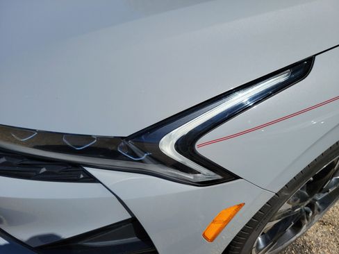 Used 2023 Kia K5 GT-Line w/ GT-Line Premium Package image 9