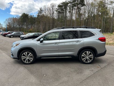 Used 2021 Subaru Ascent Limited w/ Technology Package AWD/4WD image 15