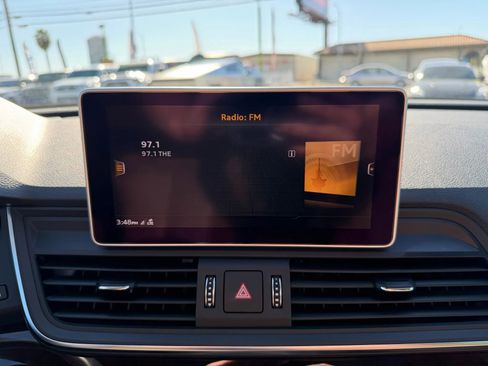 Used 2019 Audi Q5 2.0T Premium Plus w/ Premium Plus Package AWD/4WD image 21
