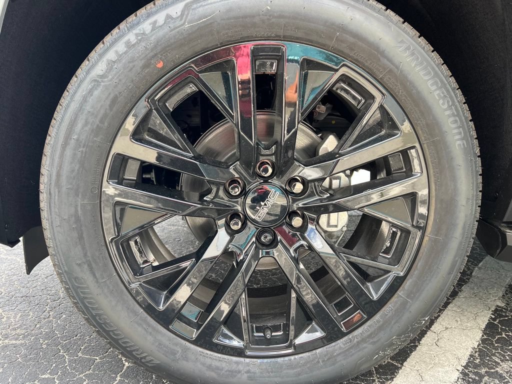New 2026 GMC Yukon XL Elevation w/ LPO, Elevation Black Package RWD image 21