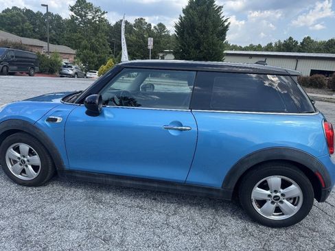 Used 2016 MINI Cooper 2-Door Hardtop FWD image 4