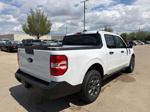 New 2026 Ford Maverick XLT w/ XLT Luxury Package AWD/4WD image 4