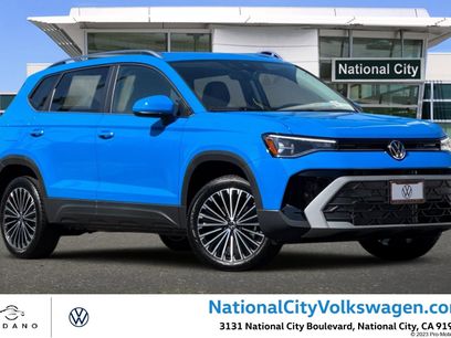 New 2025 Volkswagen Taos SE