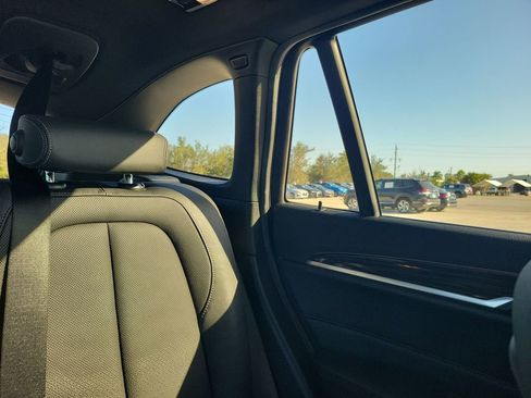 Used 2019 BMW X1 xDrive28i w/ Convenience Package image 14