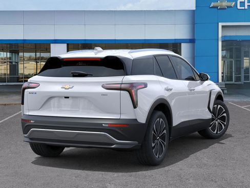 New 2025 Chevrolet Blazer EV LT image 4