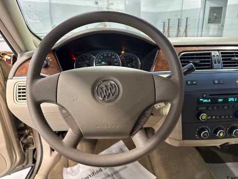 Used 2005 Buick LaCrosse CX FWD image 5
