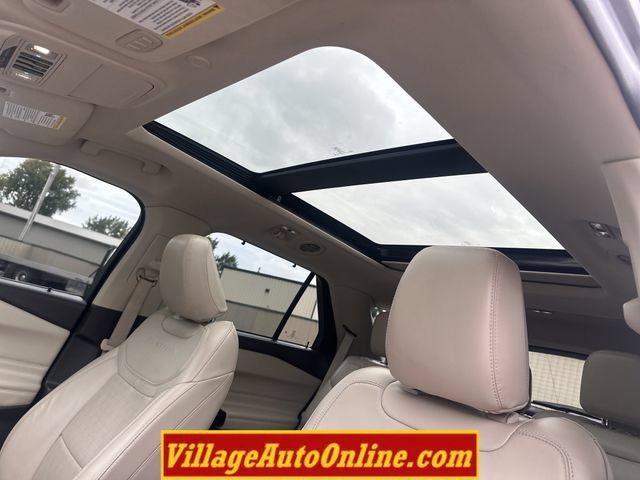 Used 2021 Ford Explorer Platinum w/ Equipment Group 601A AWD/4WD image 20