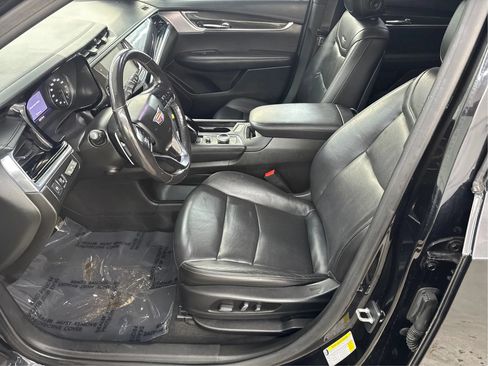 Used 2020 Cadillac XT6 Sport AWD/4WD image 13