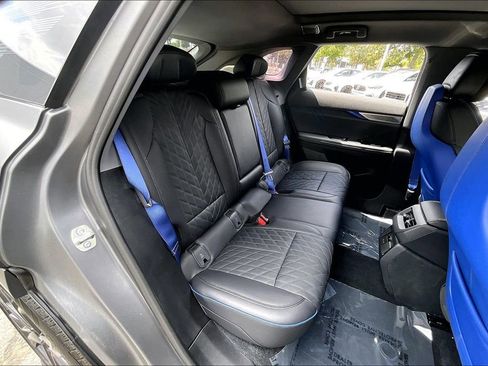 New 2026 Cadillac Optiq V AWD/4WD image 31