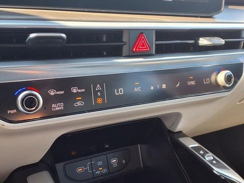 New 2026 Kia Sorento SX AWD/4WD image 10