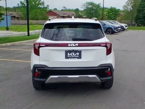 Certified 2024 Kia Seltos S FWD image 9