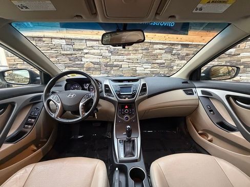 Used 2014 Hyundai Elantra Limited FWD image 16