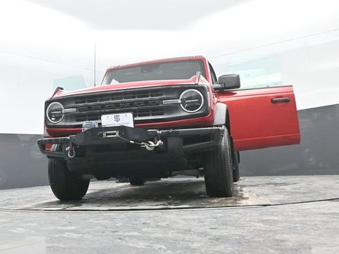 Used 2021 Ford Bronco Base image 36