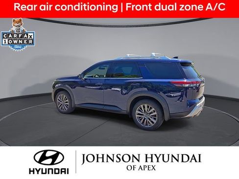 Used 2023 Nissan Pathfinder SL w/ SL Premium Package AWD/4WD image 5