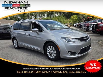Used 2018 Chrysler Pacifica Touring-L Plus w/ Advanced Safetytec Group