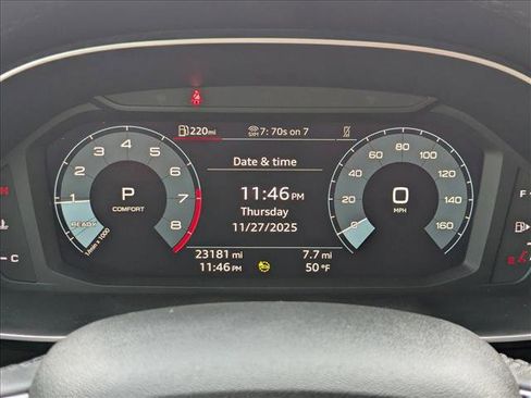 Used 2023 Audi Q3 2.0T Premium w/ Convenience Package image 11