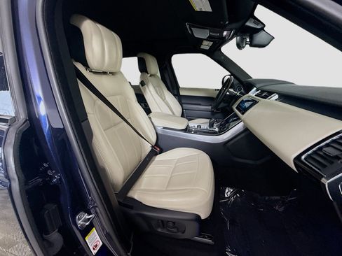 Used 2019 Land Rover Range Rover Sport HSE image 29