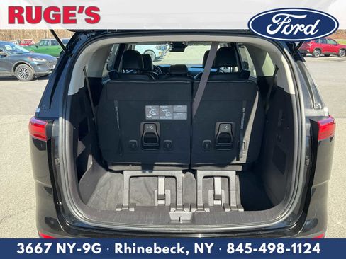 Used 2022 Kia Carnival LX image 13