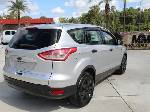 Used 2014 Ford Escape S image 11