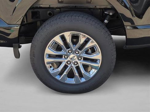 New 2025 Ford F150 Lariat w/ Equipment Group 501A Mid image 10