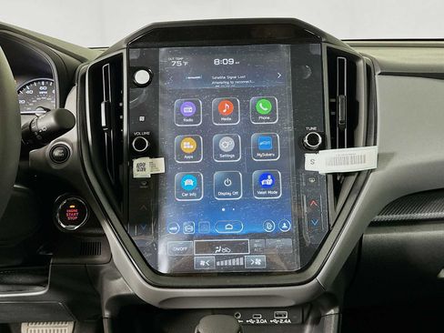 New 2025 Subaru Crosstrek 2.5i Limited w/ Popular Package #3A image 13
