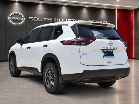 New 2026 Nissan Rogue S FWD image 3