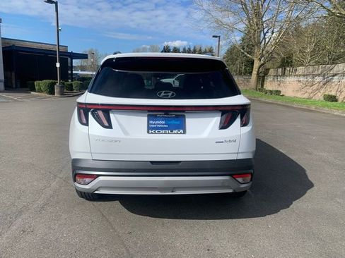 Certified 2025 Hyundai Tucson Limited image 5
