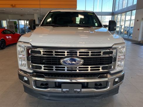 Certified 2024 Ford F350 XLT image 8