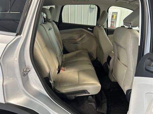 Used 2018 Ford Escape SE image 21