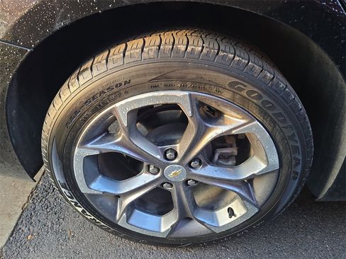 Used 2024 Chevrolet Malibu LT image 5