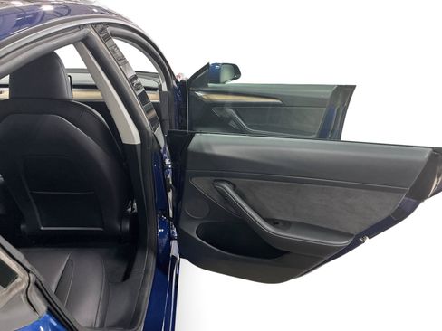 Certified 2023 Tesla Model 3 Performance AWD/4WD image 12