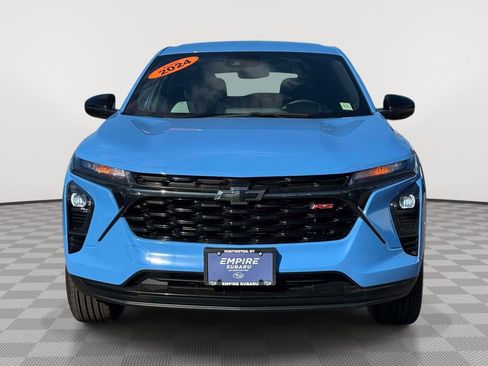 Used 2024 Chevrolet Trax RS w/ Driver Confidence Package FWD image 3